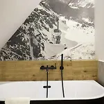 Highlander-style 펜션 자코파네
